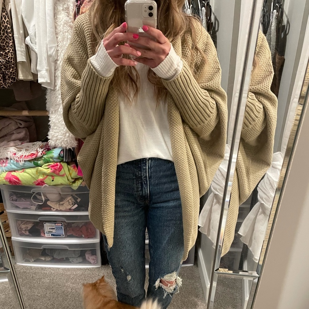 ✨ cardigan!